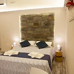 Plebiscito House - *